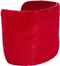 Load image into Gallery viewer, Springbok Hide Cuff 2.5"
