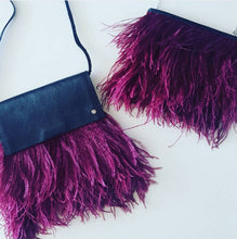 Load image into Gallery viewer, Omni Handbag with Ostrich Feathers
