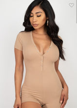 Load image into Gallery viewer, Robin Romper