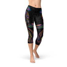 Load image into Gallery viewer, Womens Sugar Skull Capri Leggings