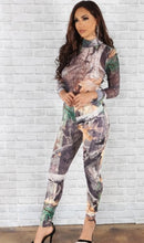 Load image into Gallery viewer, Lala leaf printing long sleeved set
