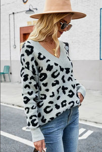 Leopard me Sweater All Day